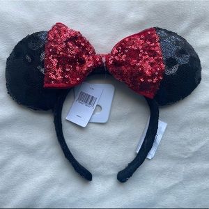 Disneyland Minnie Ears Headband Brand New